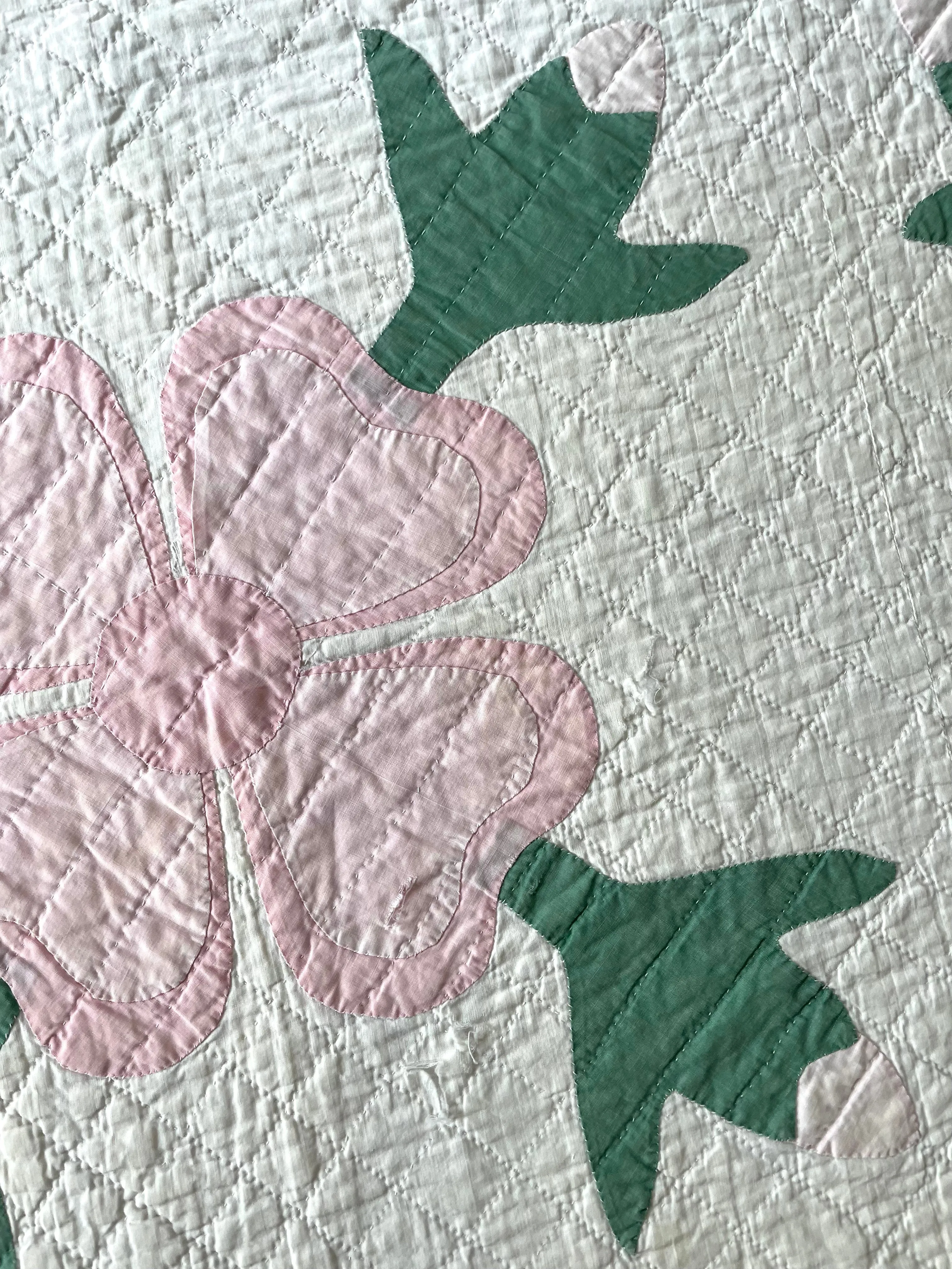 1940s Rose of Sharon Quilt