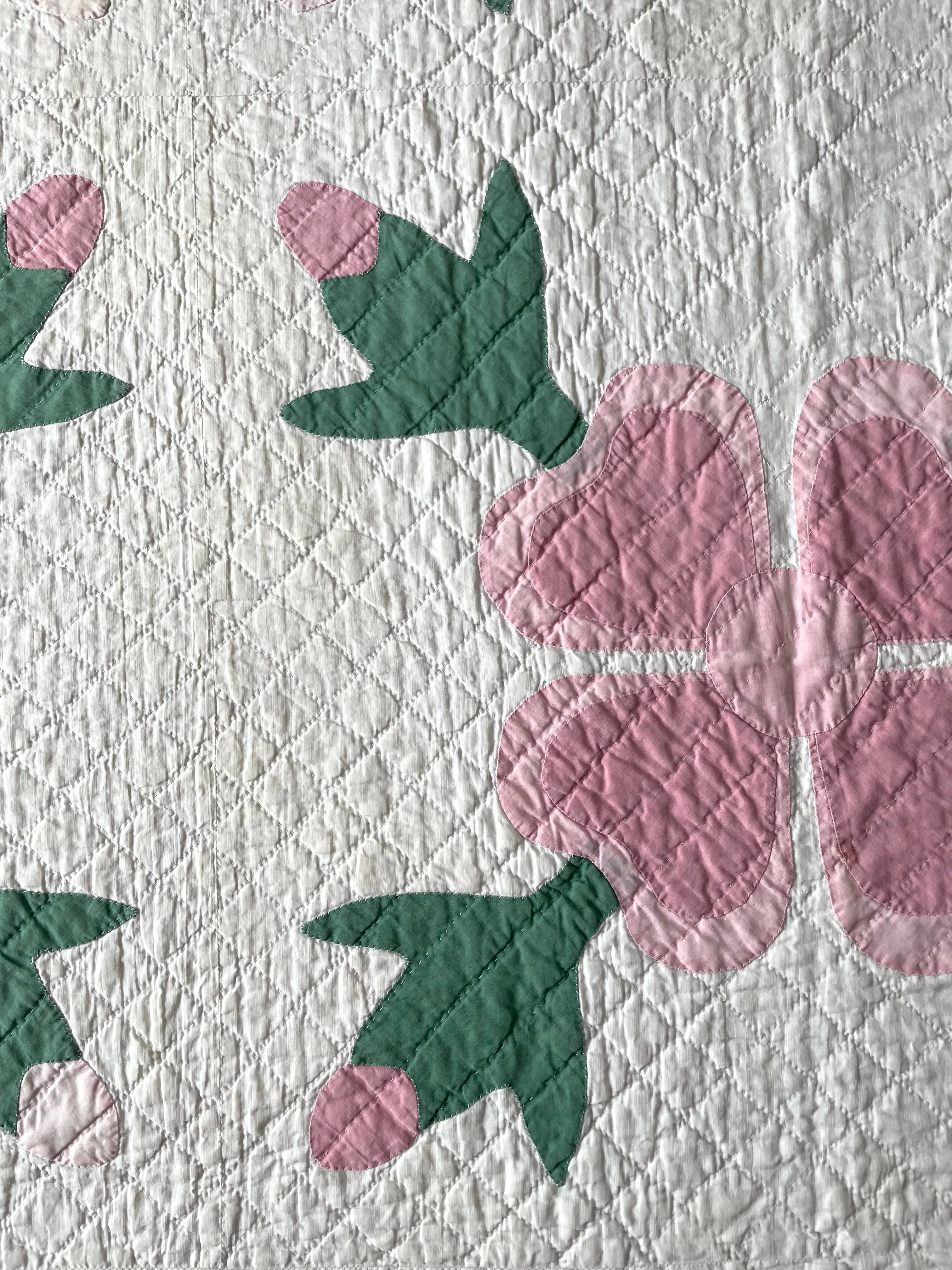 1940s Rose of Sharon Quilt