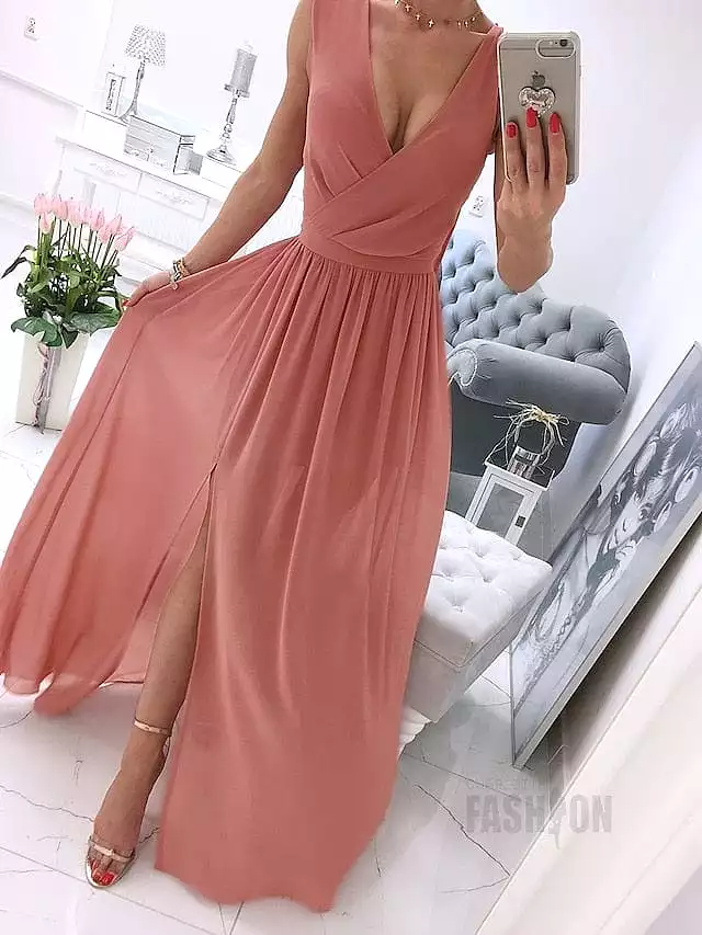 Elegant Sleeveless V-Neck Maxi Dress for Women - Ideal for Spring and Summer Events