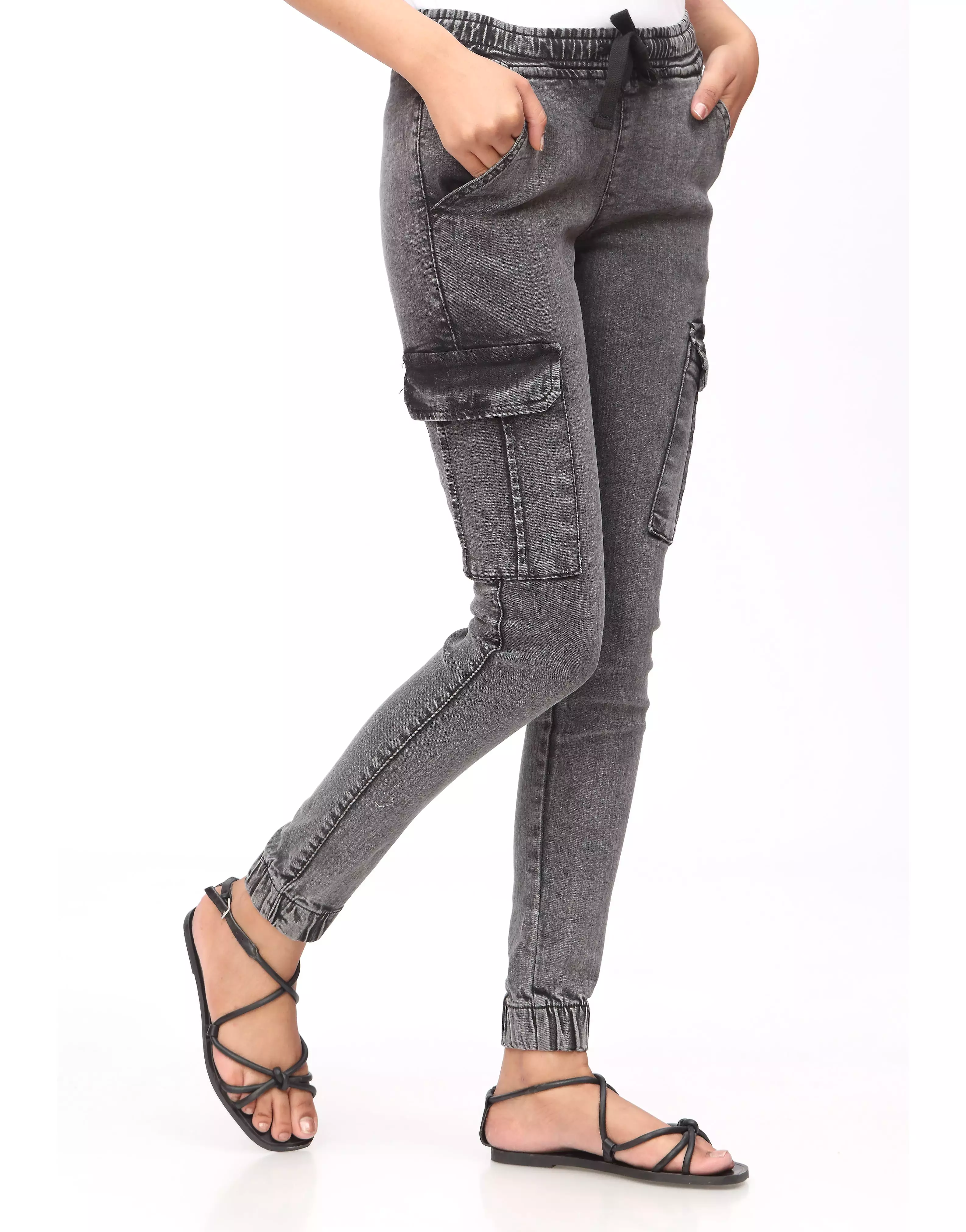 High Rise Skinny Jeans With Side Pockets in Charcoal Black