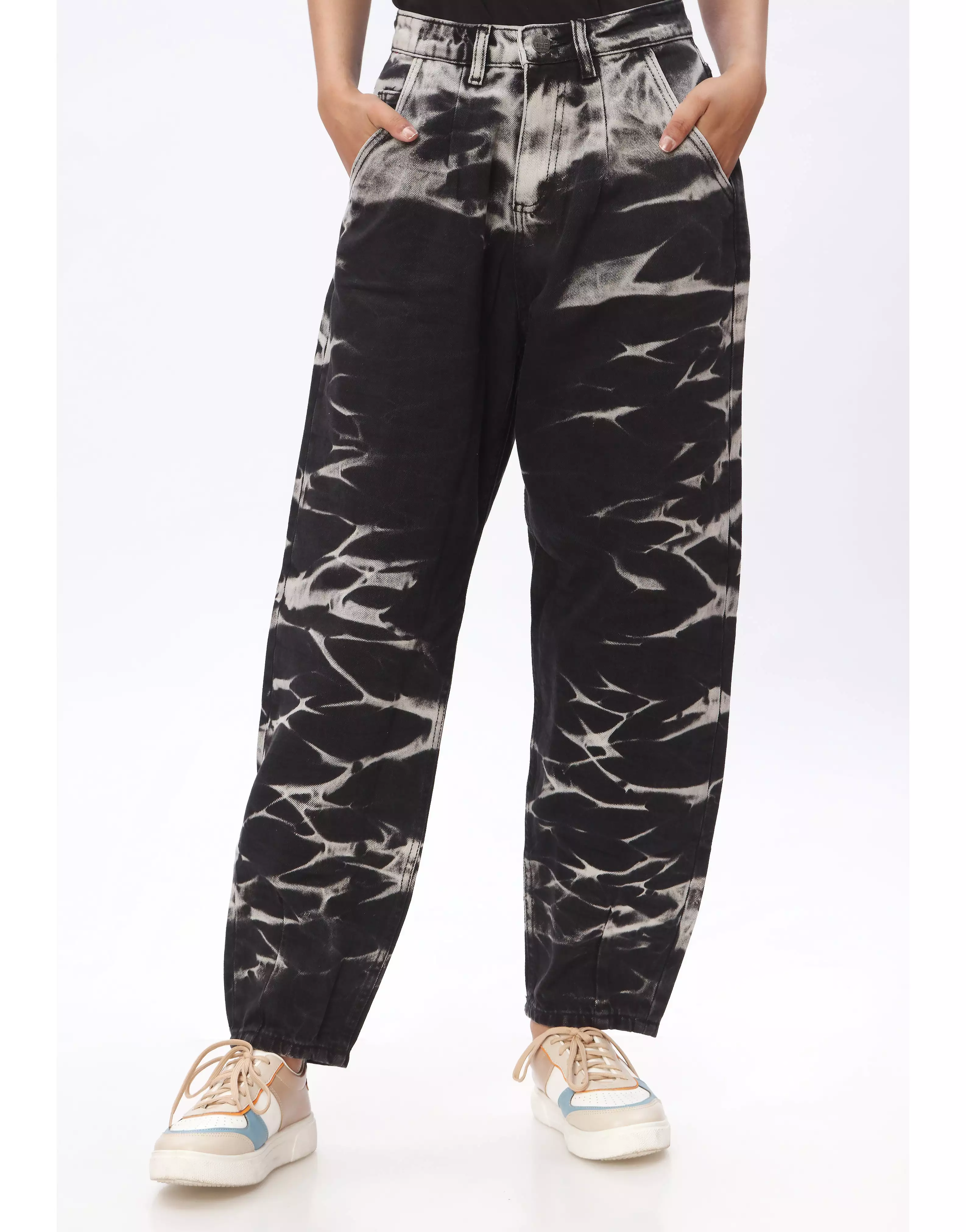 High Rise Tie Died Mom Jeans in Black & Grey