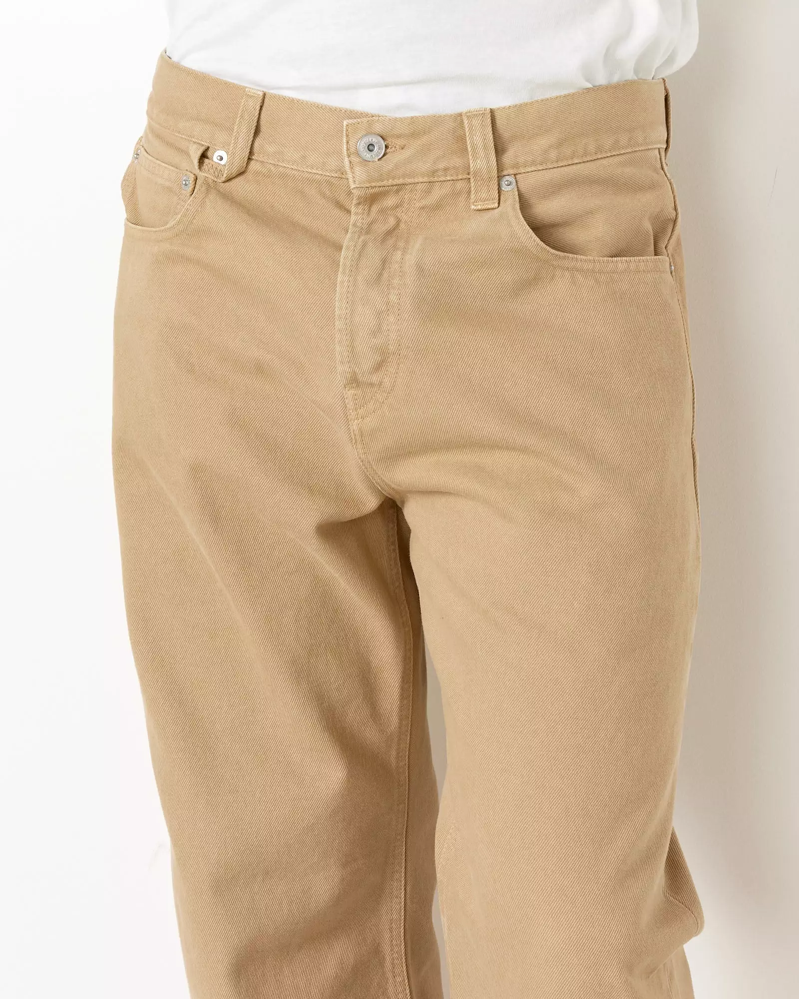 Le De-Nimes Droit Pant in Beige