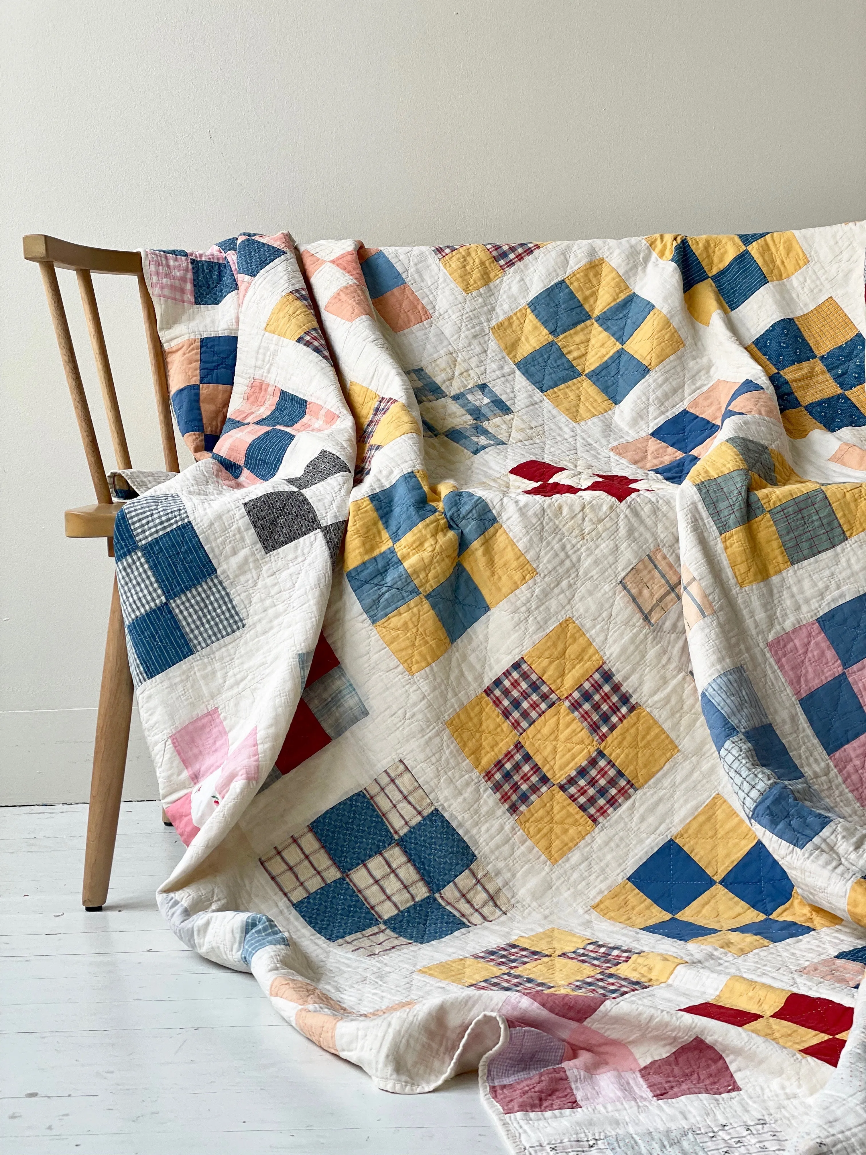 Vintage 1930s Nine Patch Quilt