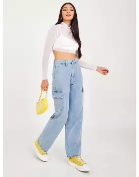 Wide Leg Cargo Jeans Light Wash