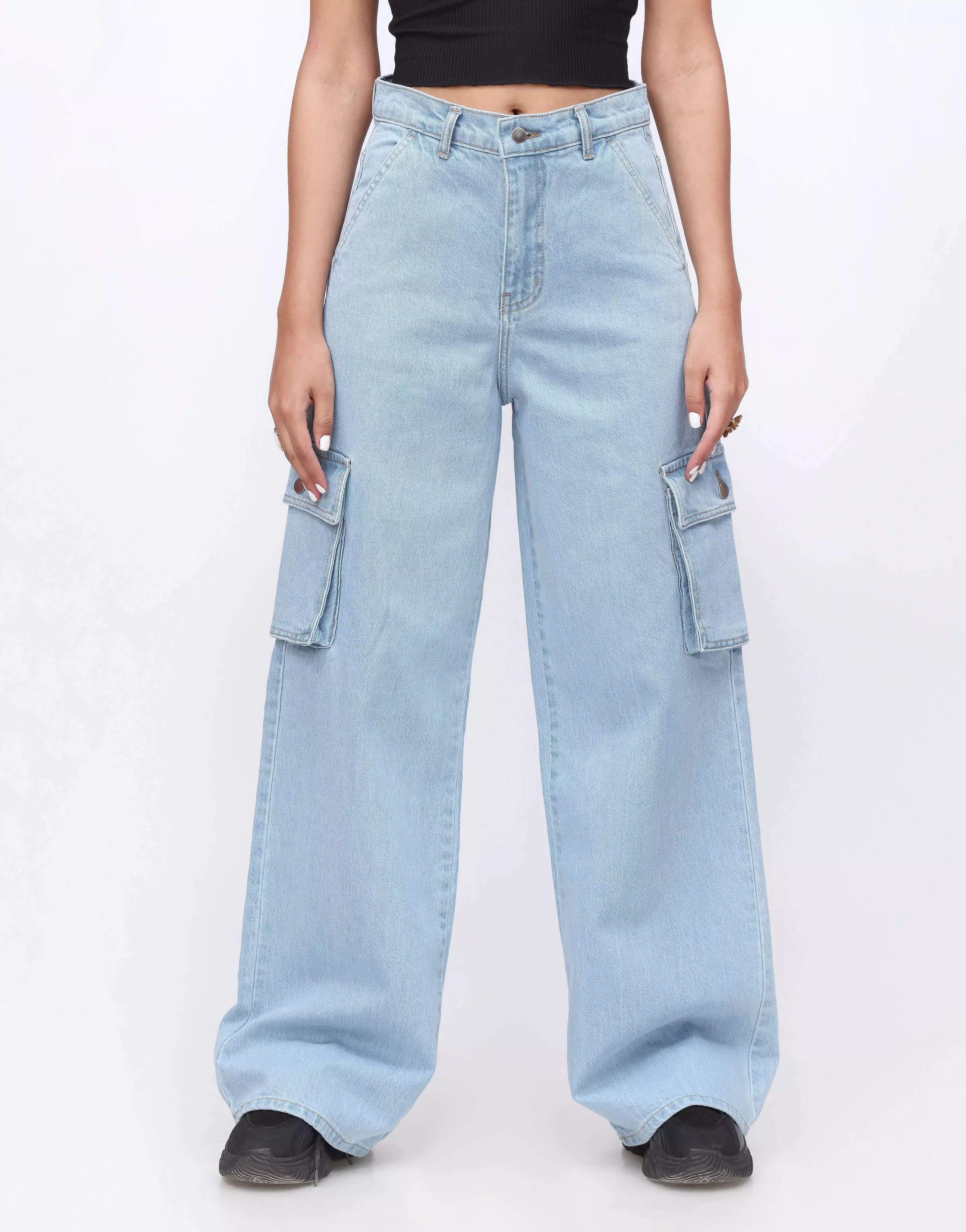 Wide Leg Cargo Jeans Light Wash