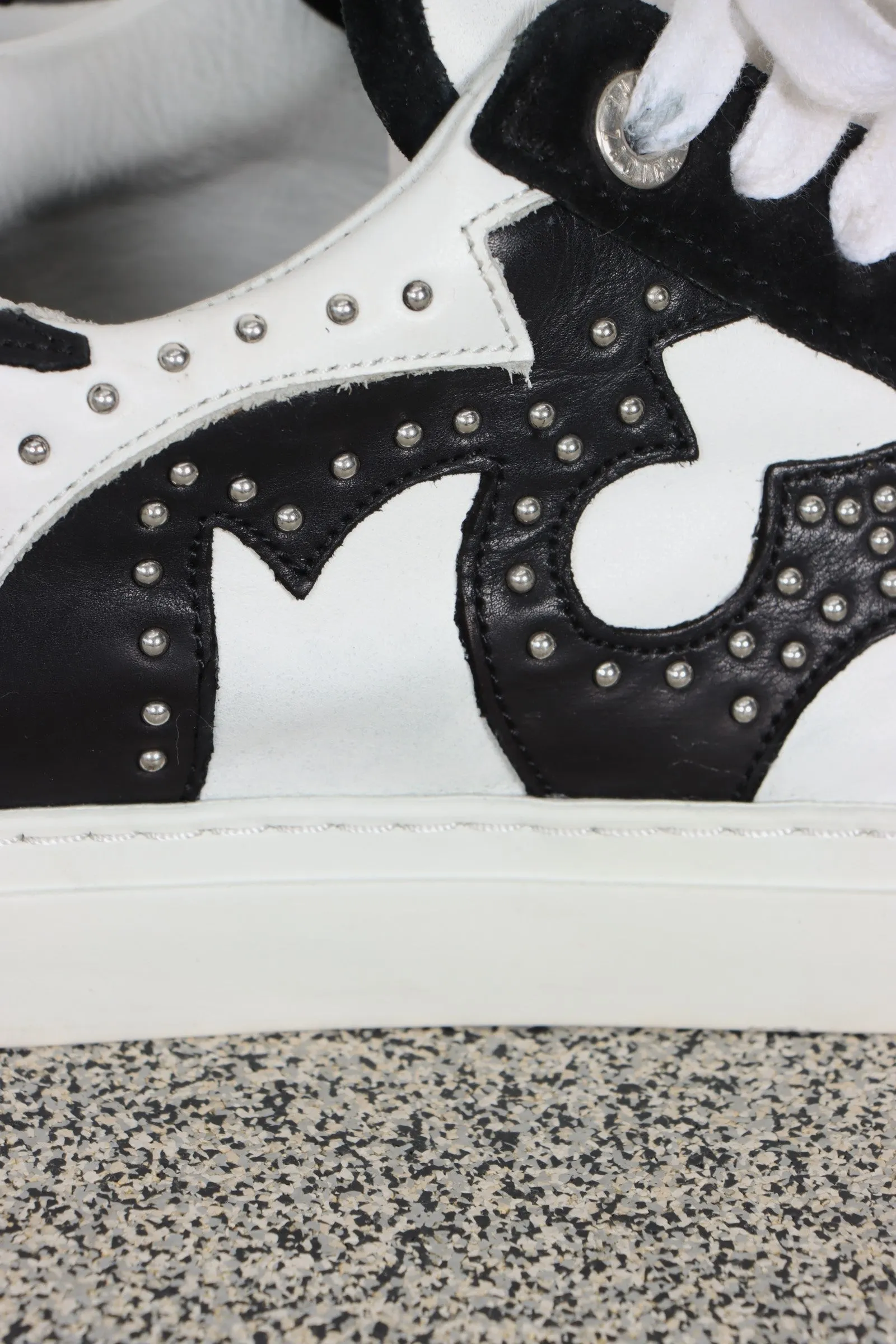 ZADIG & VOLTAIRE 'Nash' Zv1747 Studded Leather Sneakers (39)